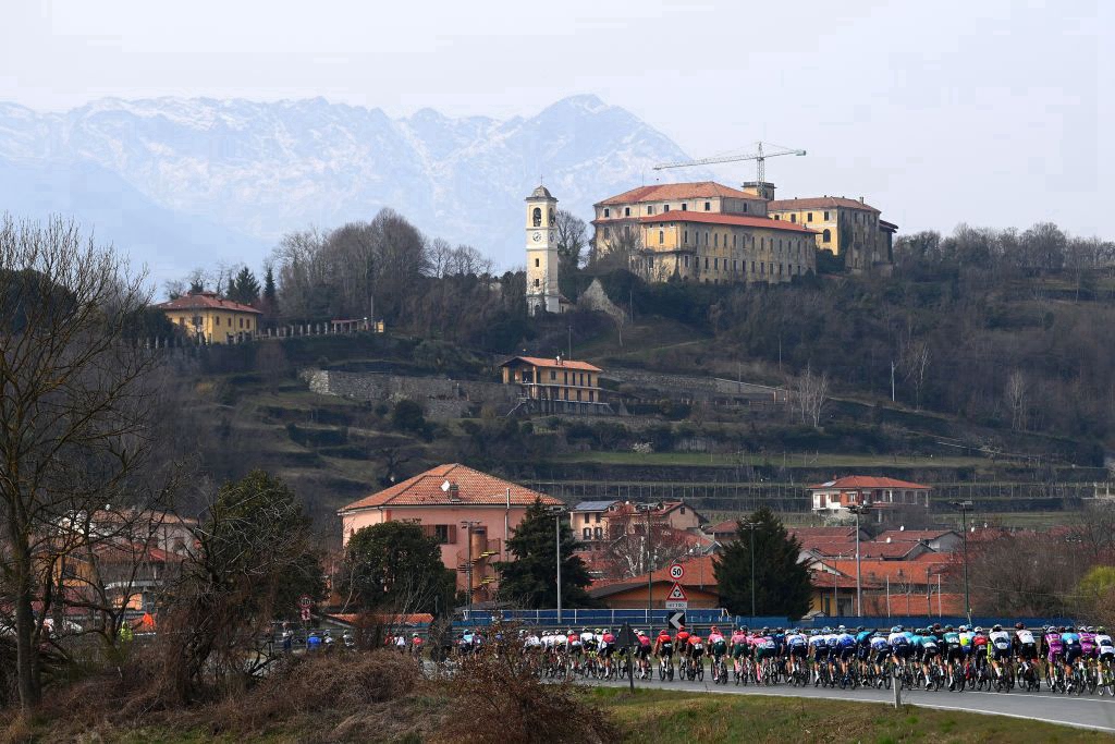 Tadej Pogačar bereidt zich voor op de komende wedstrijden